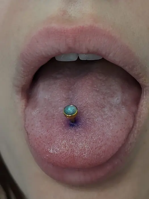 Piercing realise par Solenn, Lux Tattoo Biganos (Bassin d'Arcachon)